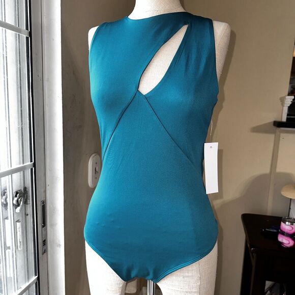 NWT Live In The Moment Teal Aqua Silky Bodysuit Cut Out Chest Size Medium - Picture 1 of 11
